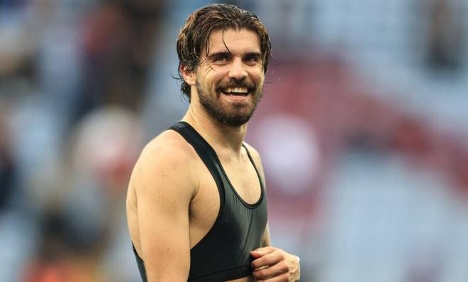 亚博app-里昂发布备战花絮，国际比赛日绝杀压哨，英超任务艰巨，心理建设被强调的简单介绍-亚博app