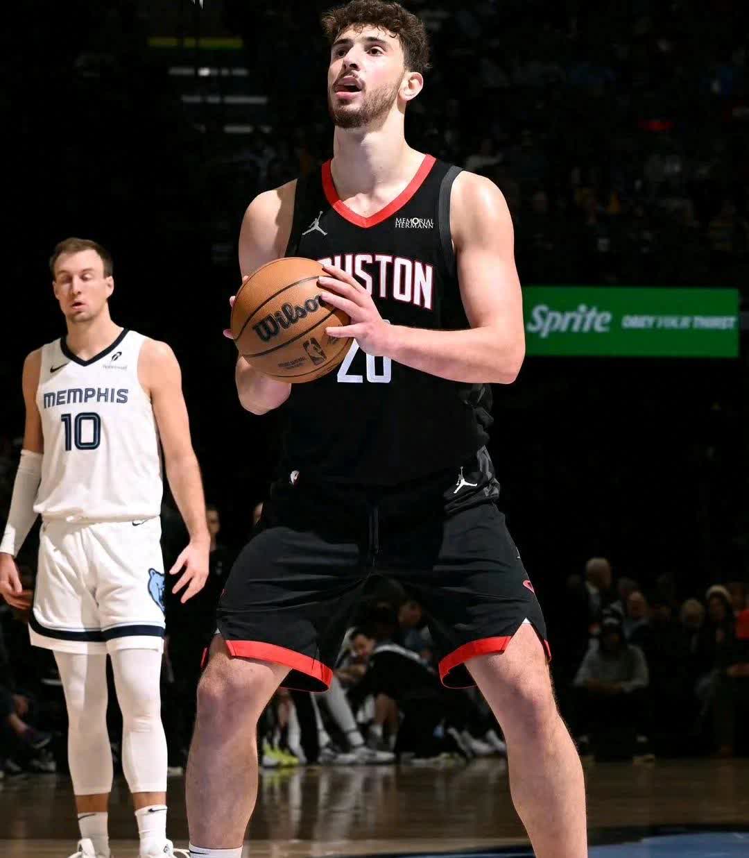 包含清晨全明星赛焦点战，迈阿密热火队长鼓劲，引发热议，球队文化再被提及的词条