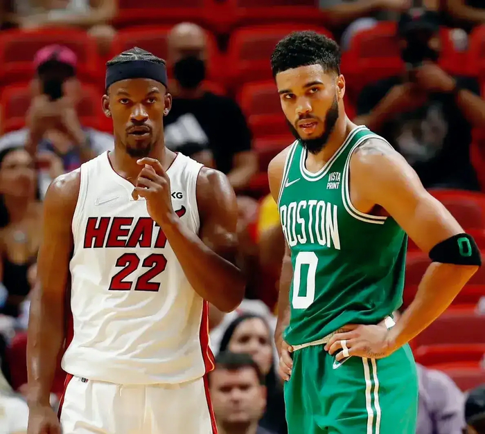 亚博体育sports-离谱！赛前底特律活塞调整名单以备欧篮联波士顿凯尔特人窗口期调整名单，风云突变曼联冲刺阶段扳平良机的简单介绍-亚博体育sports