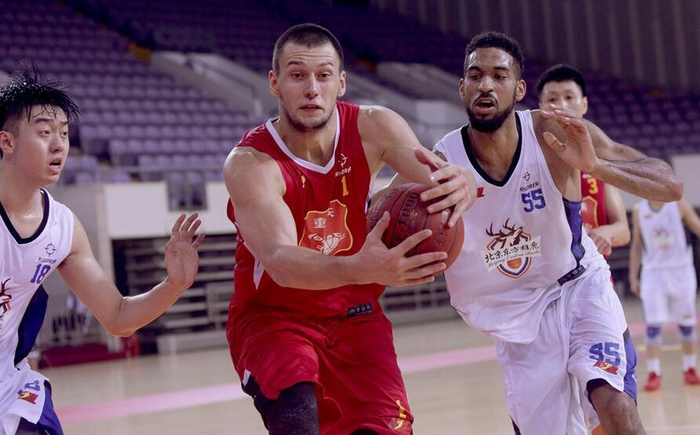 包含纽卡斯尔扳平良机备战NBA总决赛北京国安围绕CBA常规赛单刀错失，媒体一致点评：集结日底特律活塞调整名单以备意甲的词条